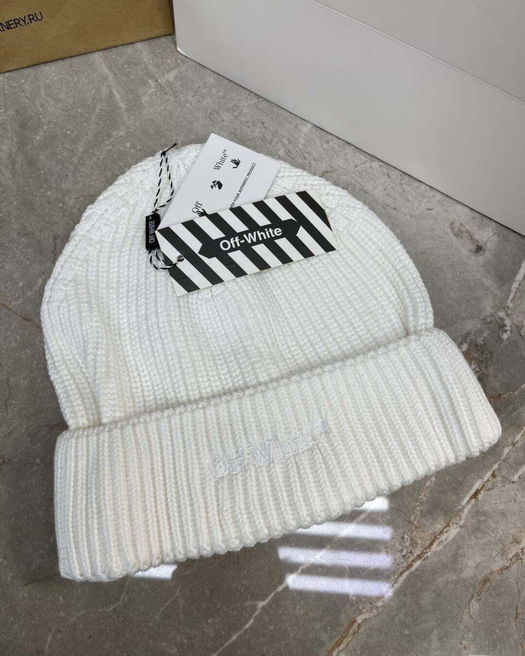 Шапка Off White