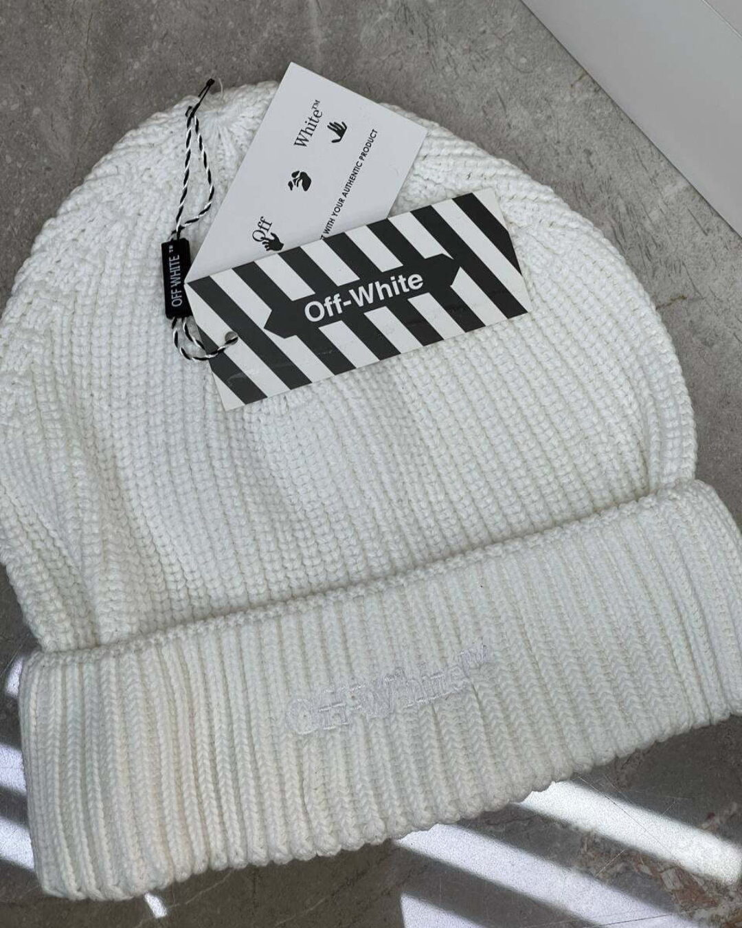 Шапка Off White