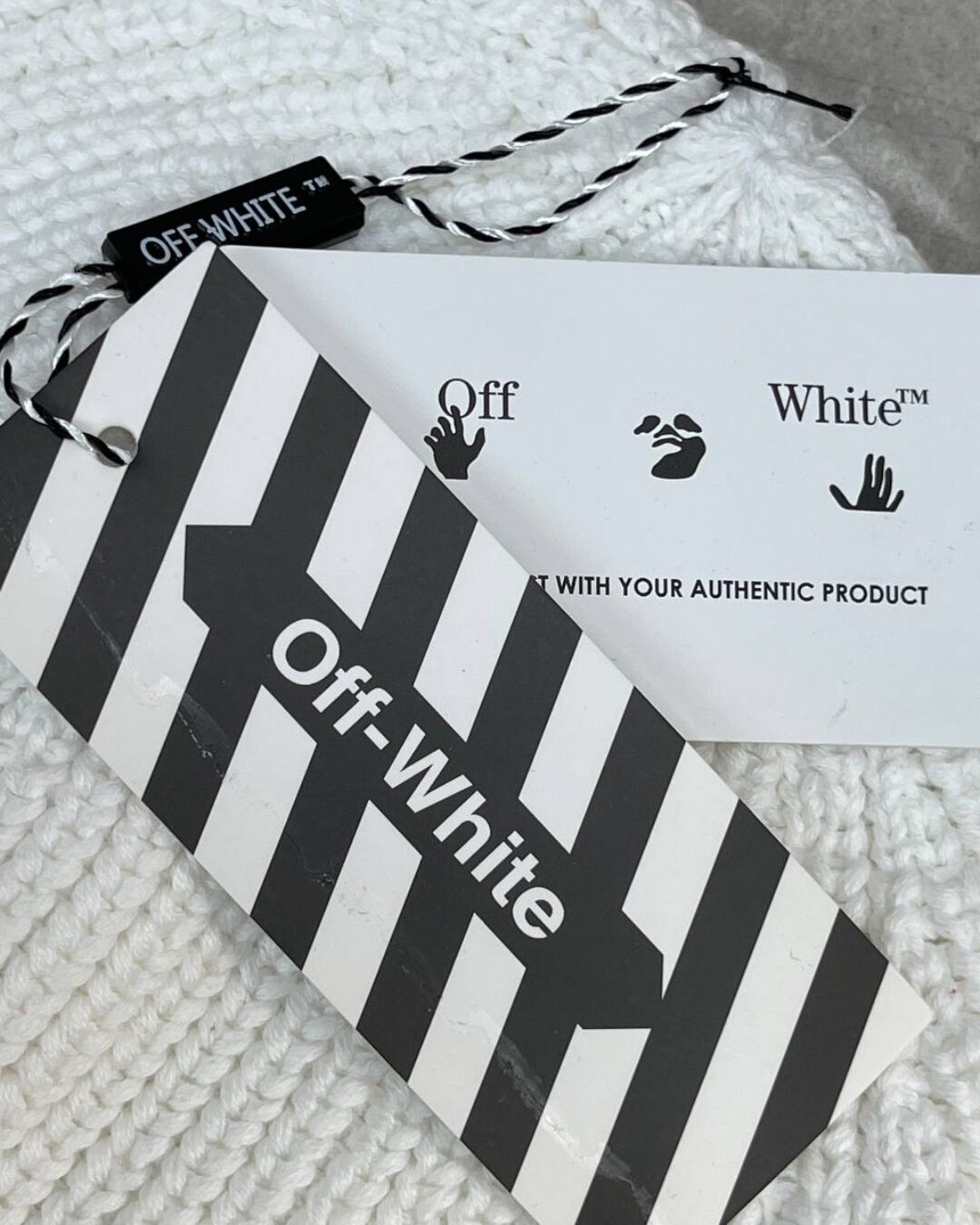 Шапка Off White