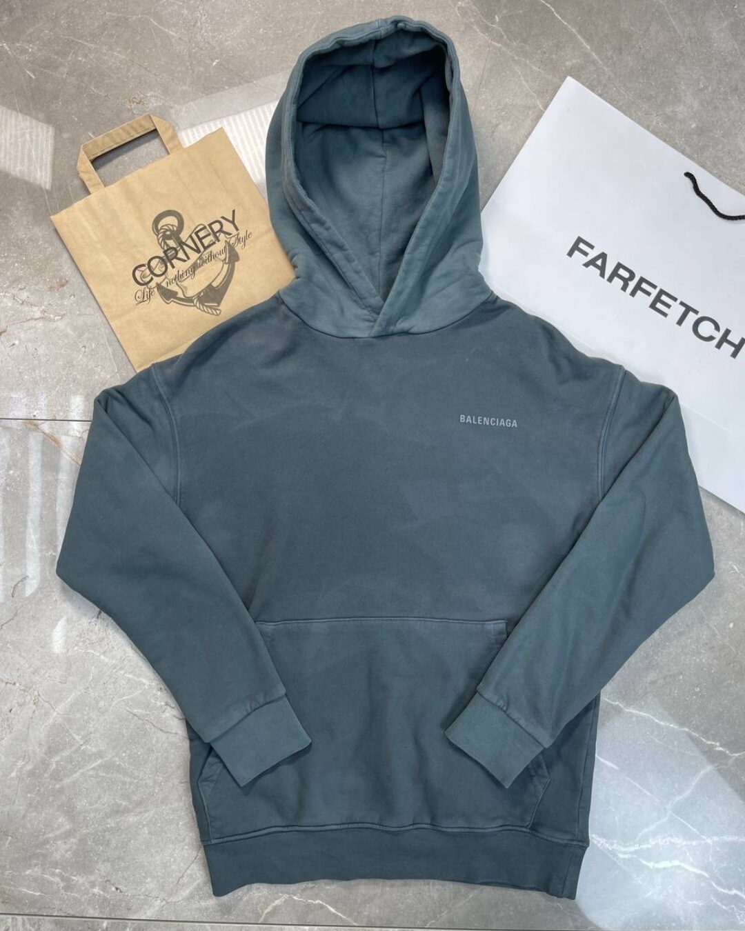 Худи Balenciaga