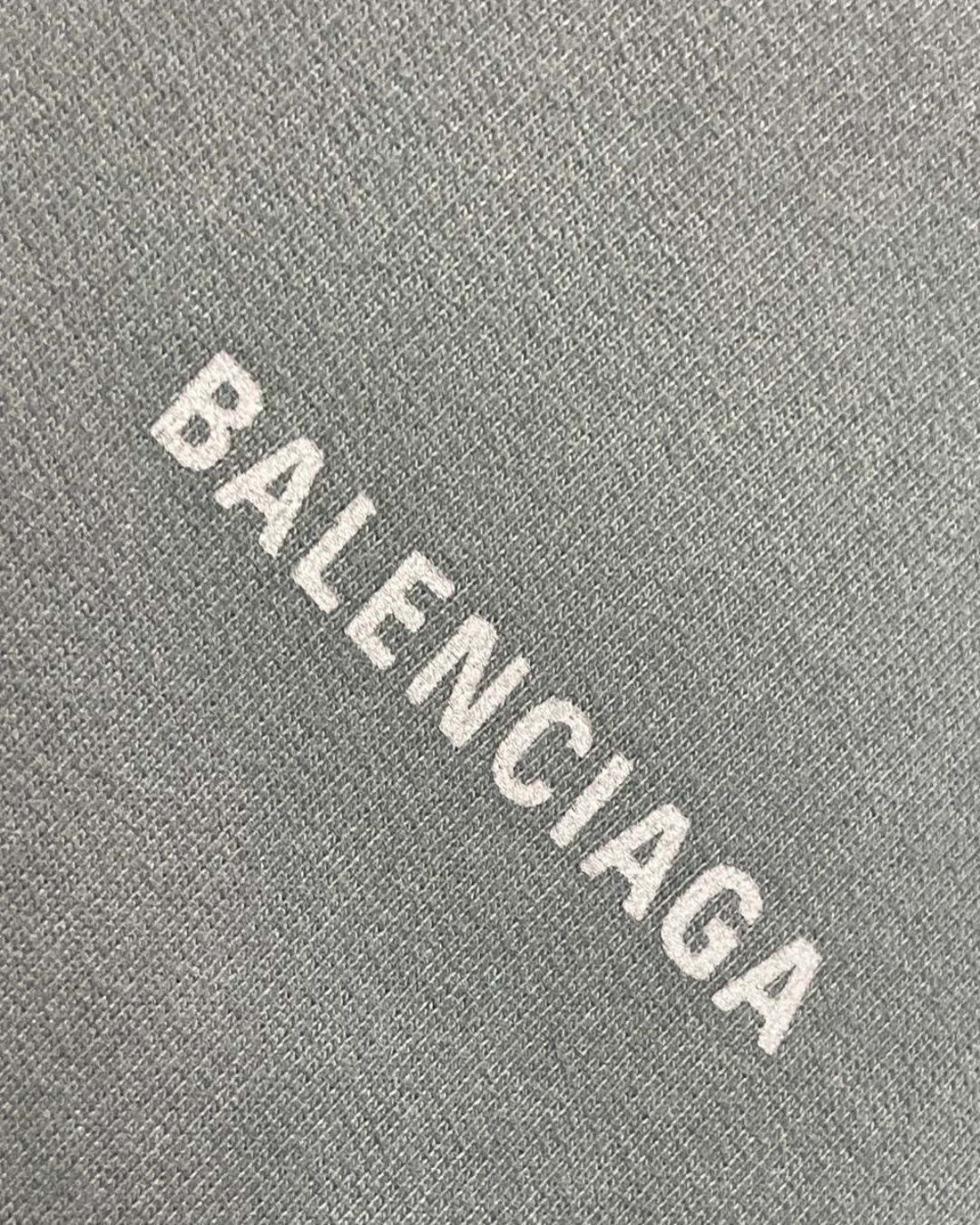 Худи Balenciaga — фото 7