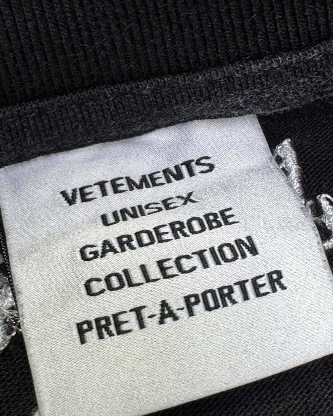 Кофта Vetements