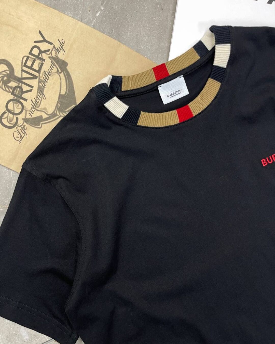 Футболка Burberry