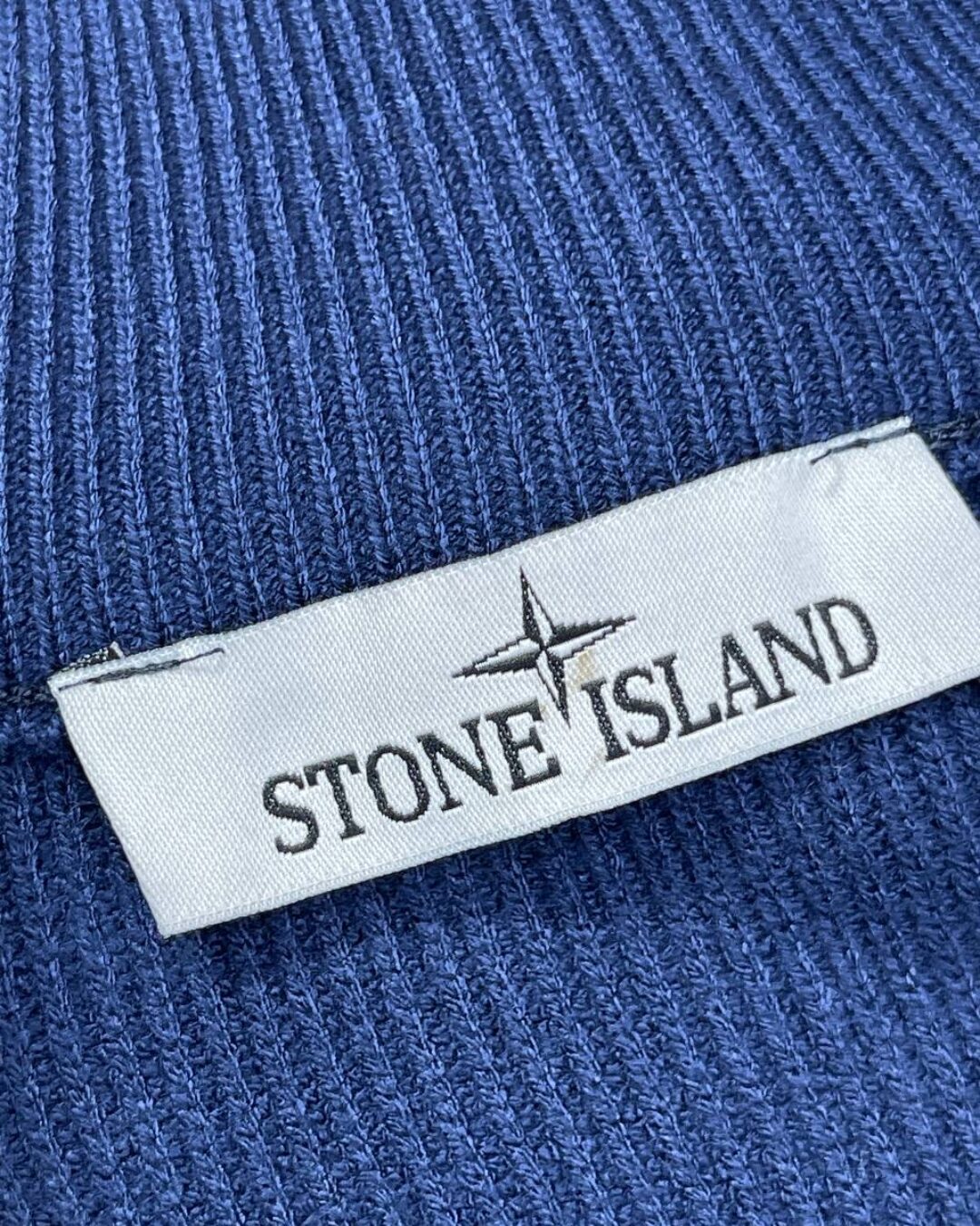 Свитер Stone Island