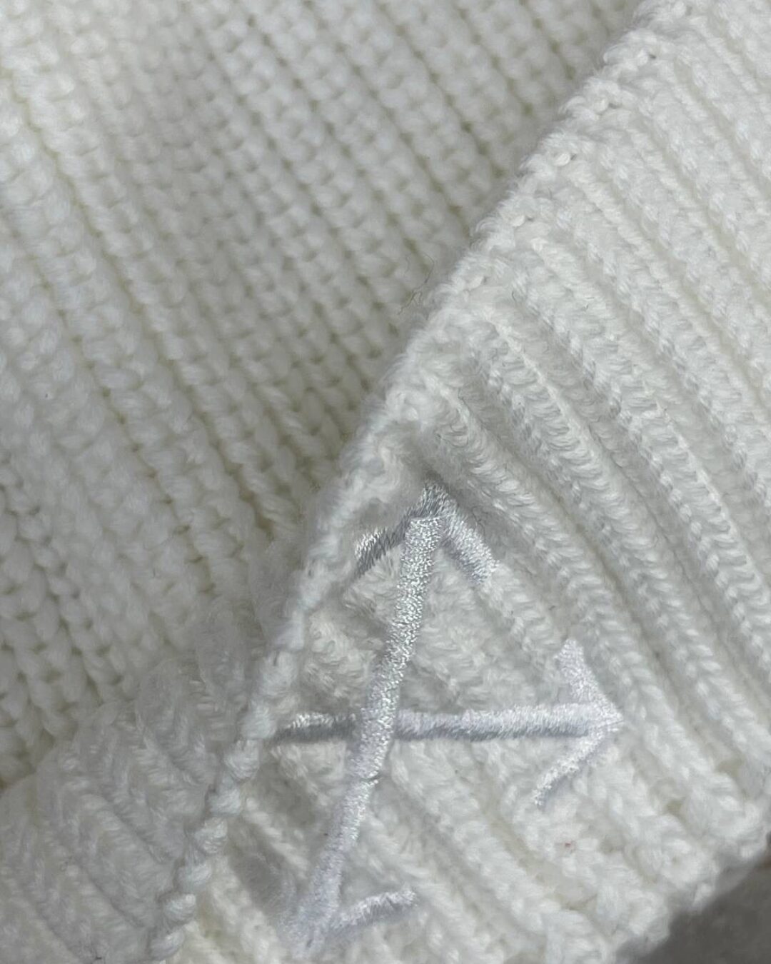 Шапка Off White