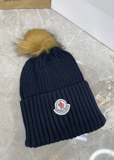 Шапка Moncler