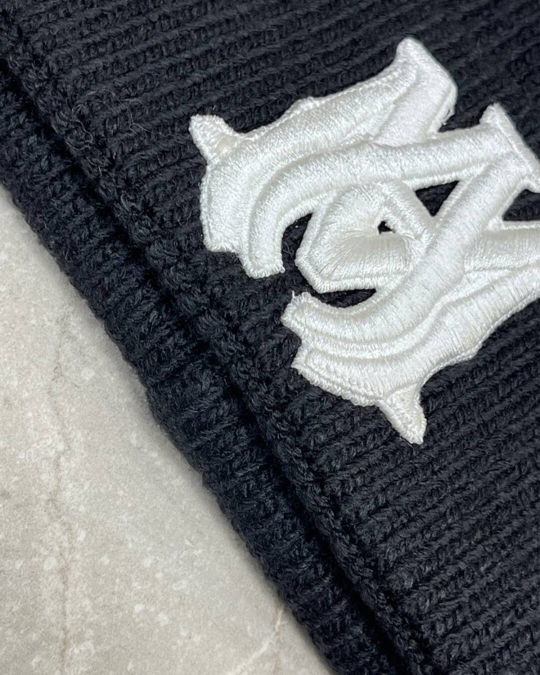 Шапка Amiri