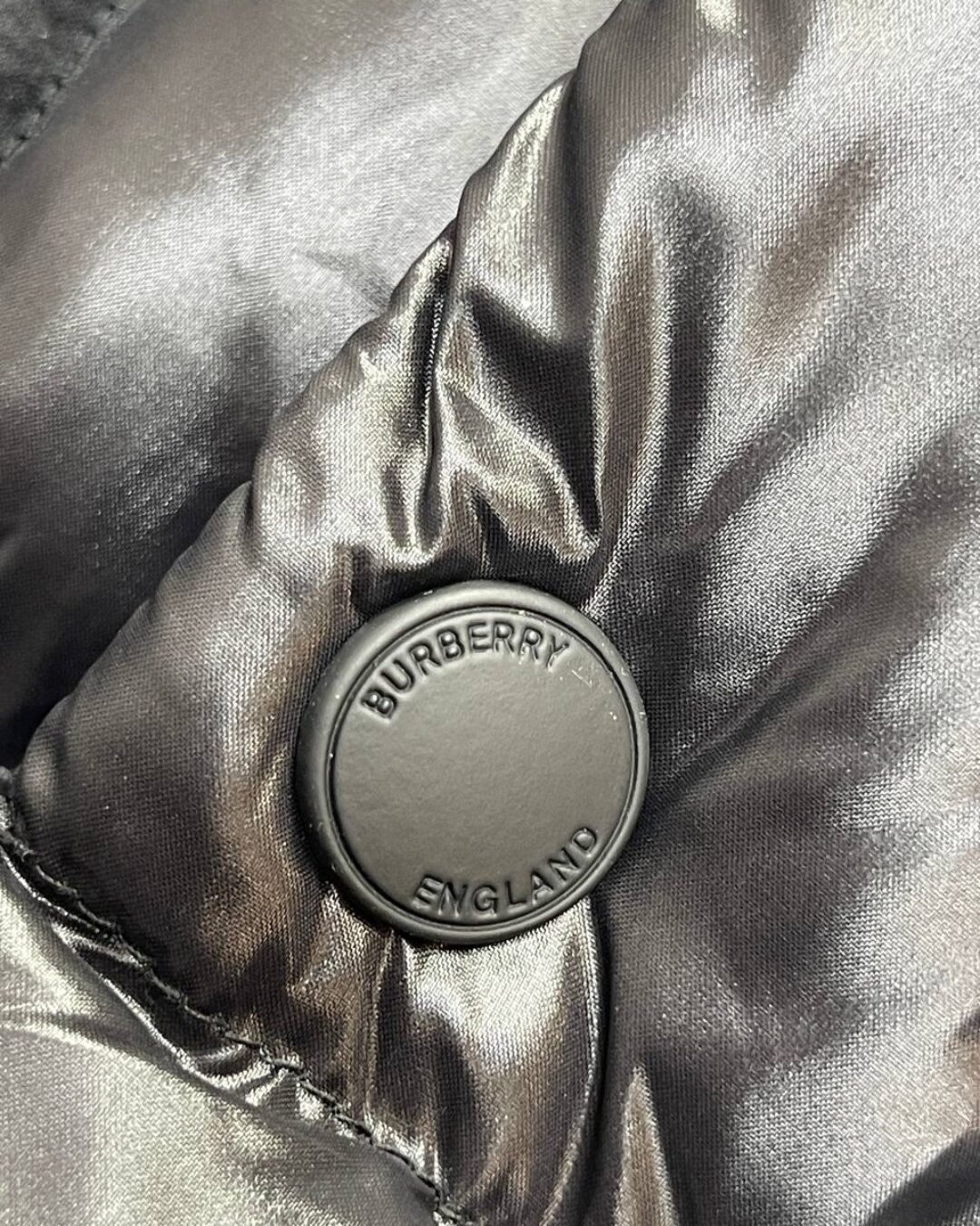 Пуховик Burberry