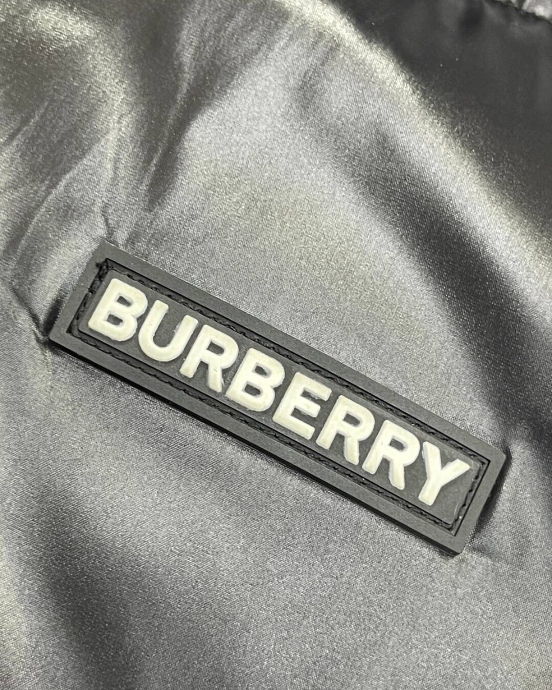 Пуховик Burberry