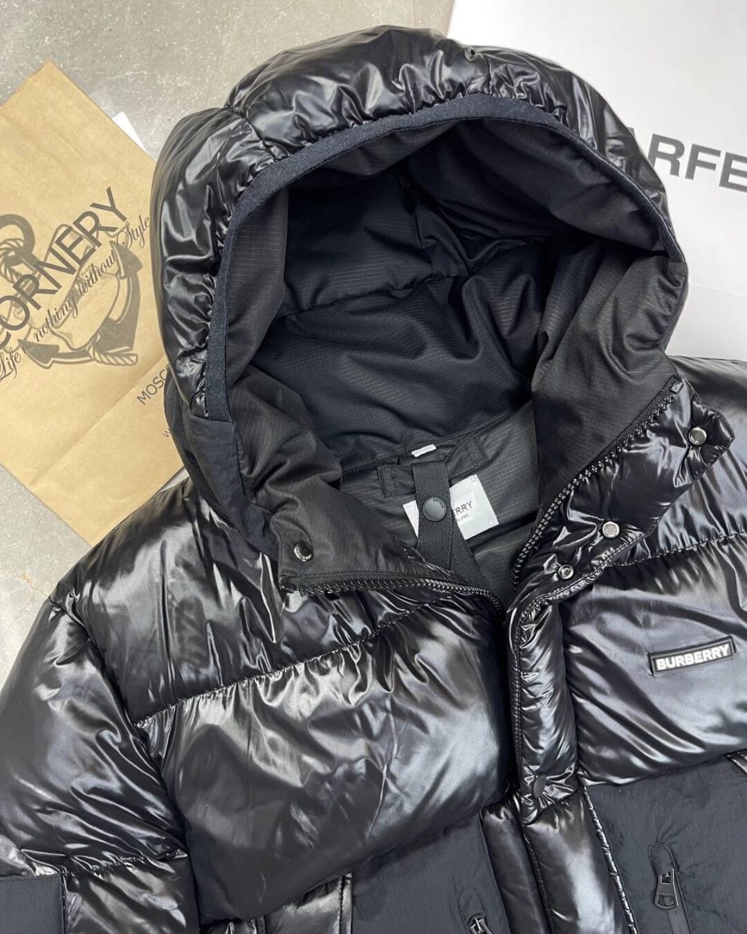 Пуховик Burberry