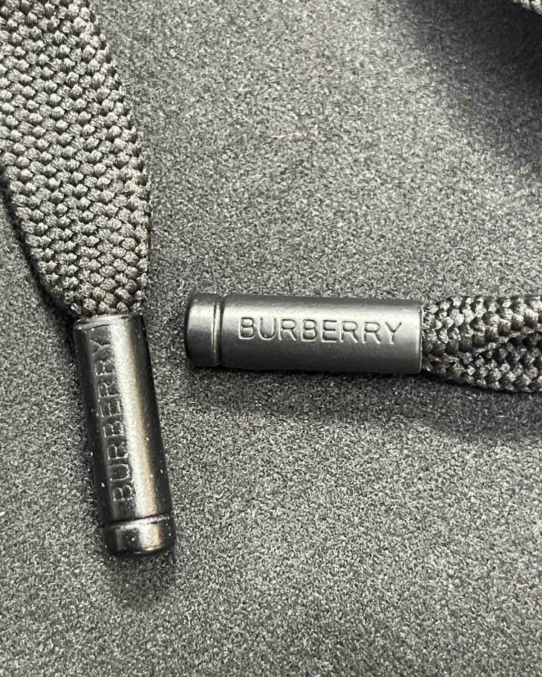 Штаны Burberry