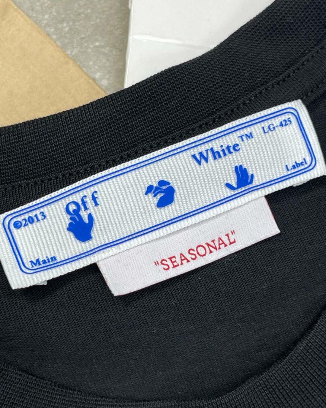 Футболка Off White