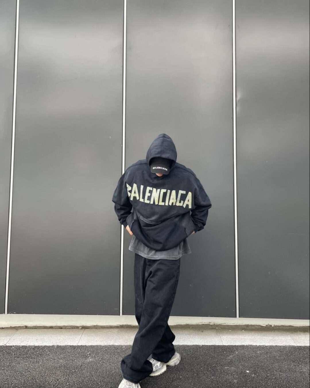 Худи Balenciaga