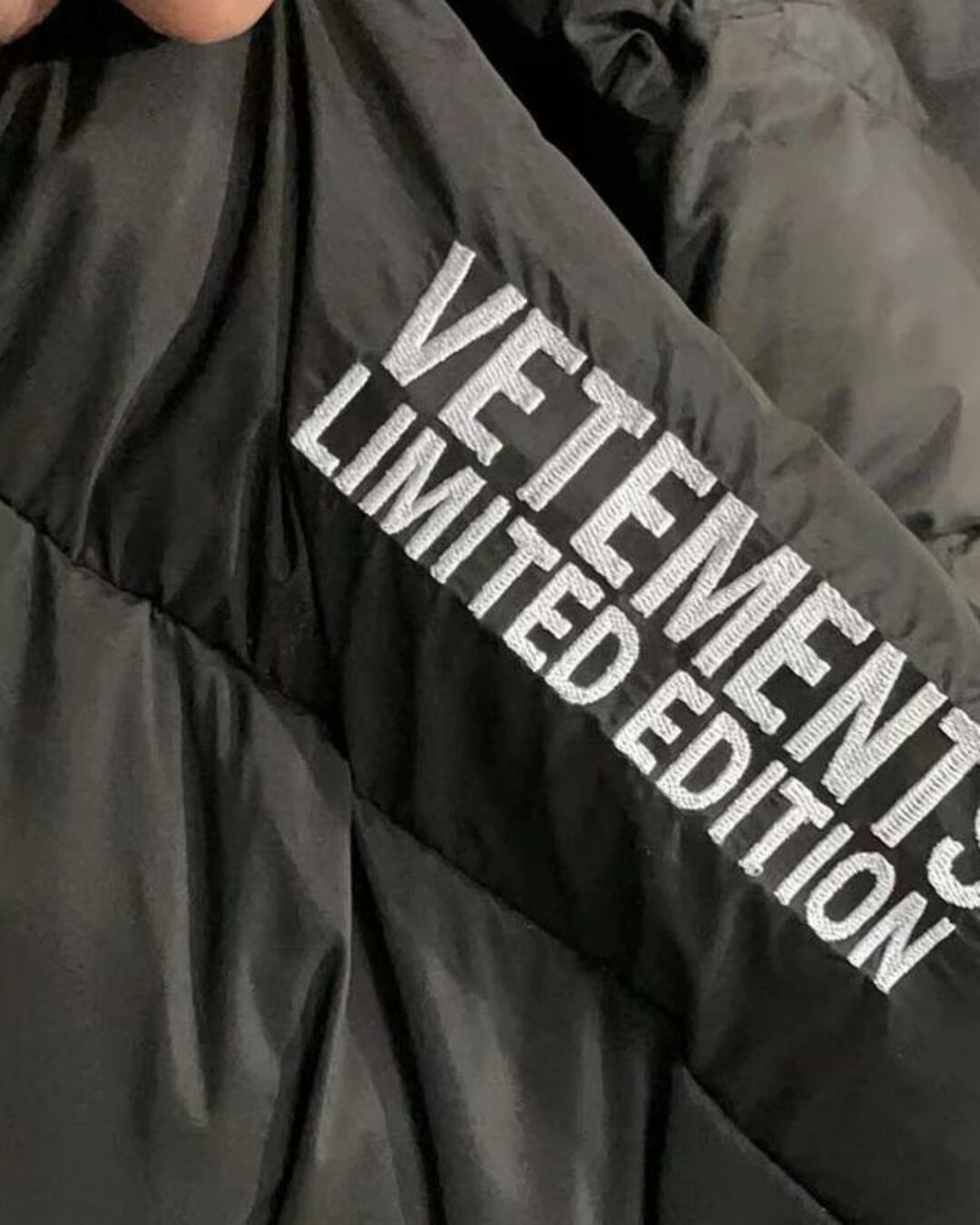 Пуховик Vetements