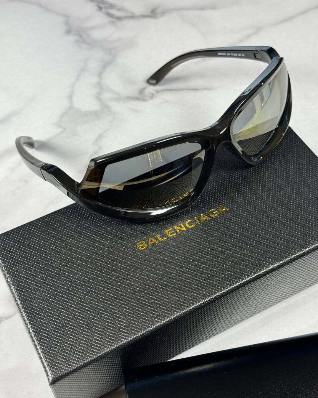 Очки Balenciaga