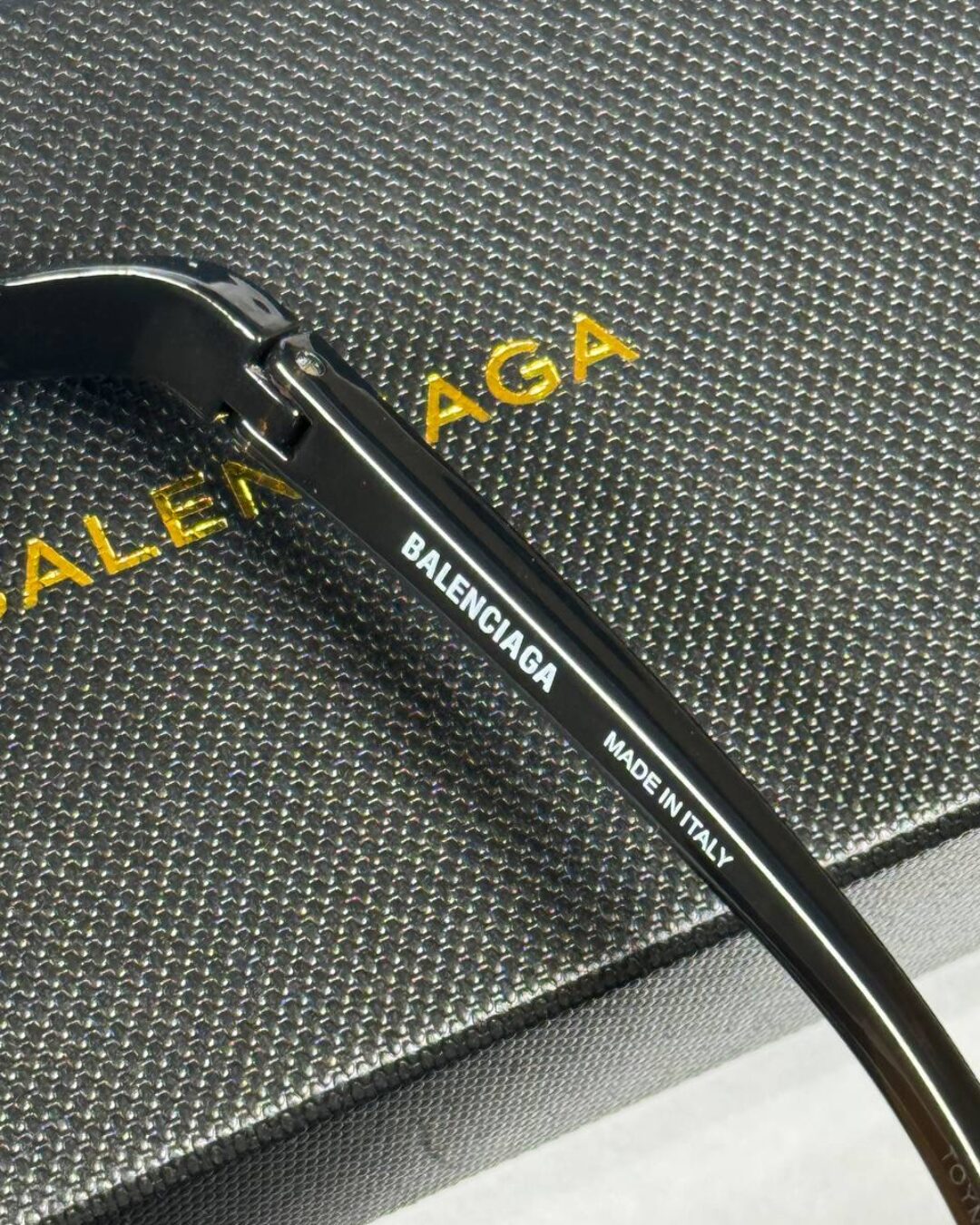 Очки Balenciaga