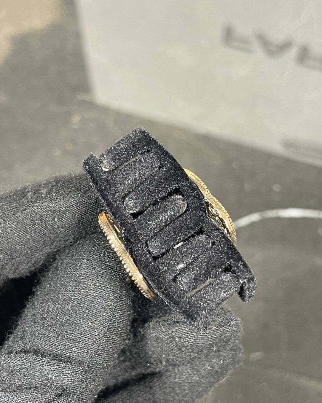 Заколка Gucci