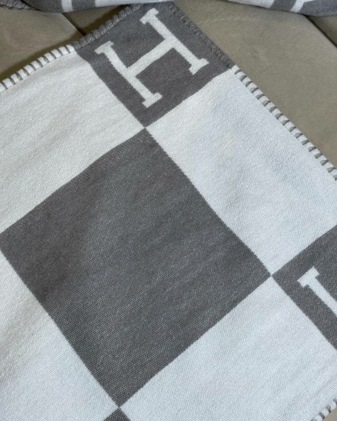 Чехол для подушки Hermes