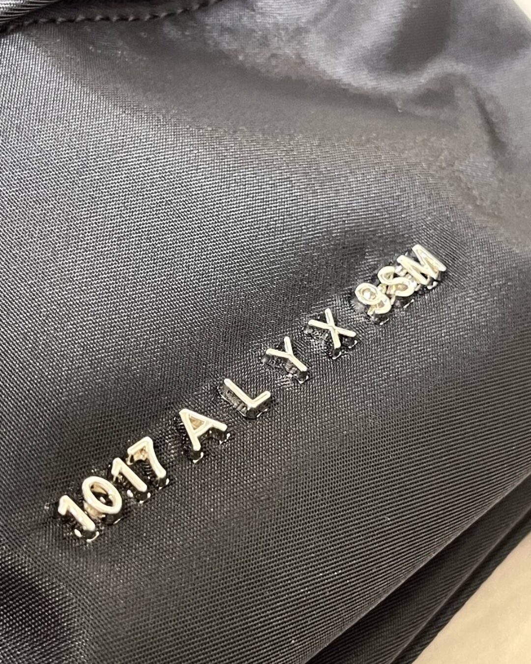 Сумка Alyx