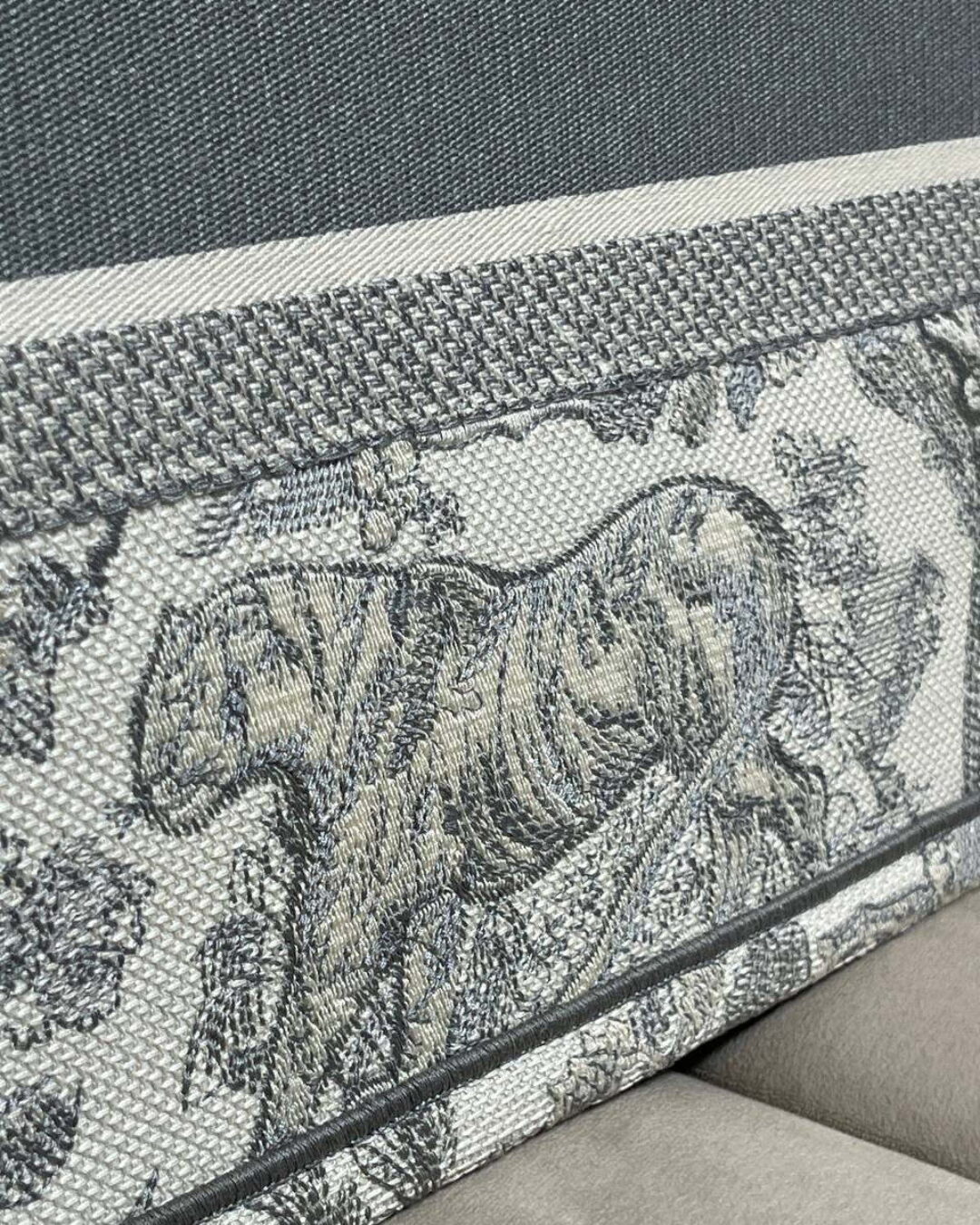 Сумка Dior Book Tote