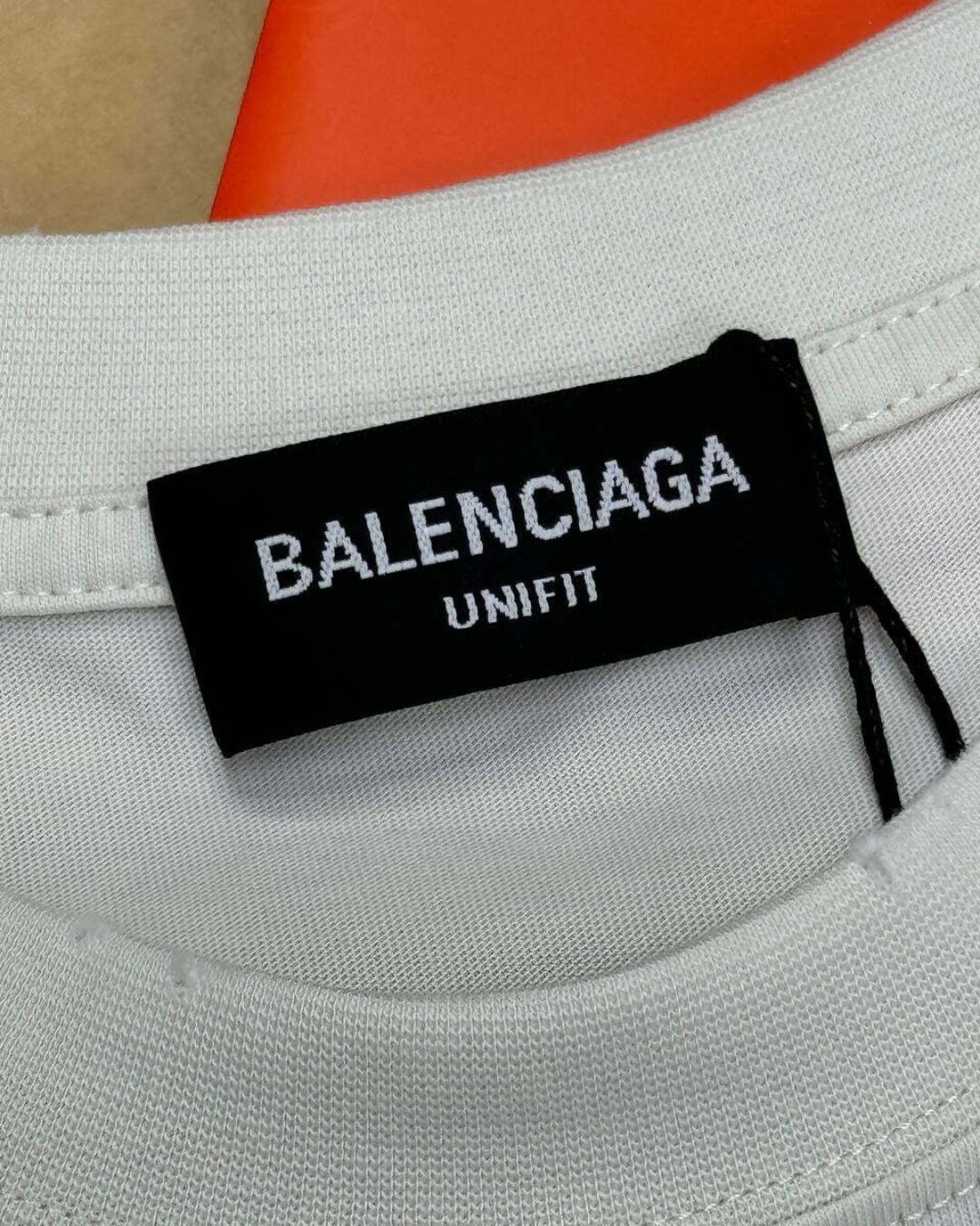 Футболка Balenciaga — фото 10