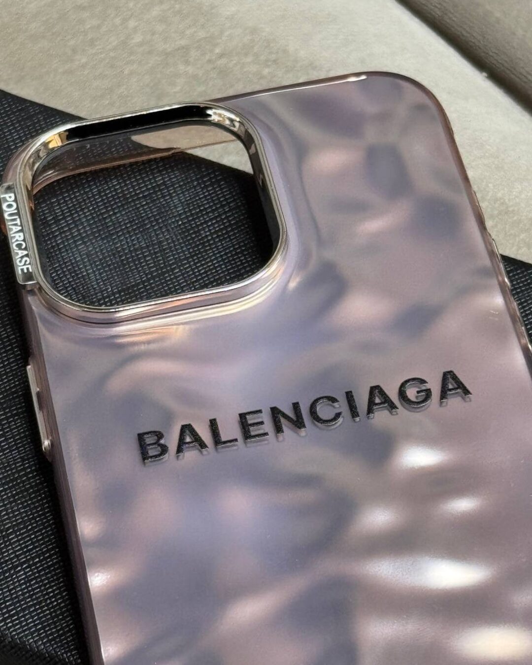 Чехол Balenciaga (IPhone 15 Pro Max)