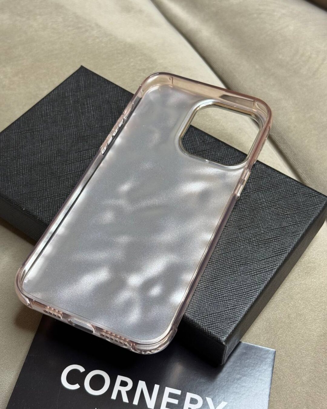 Чехол Balenciaga (IPhone 15 Pro Max)