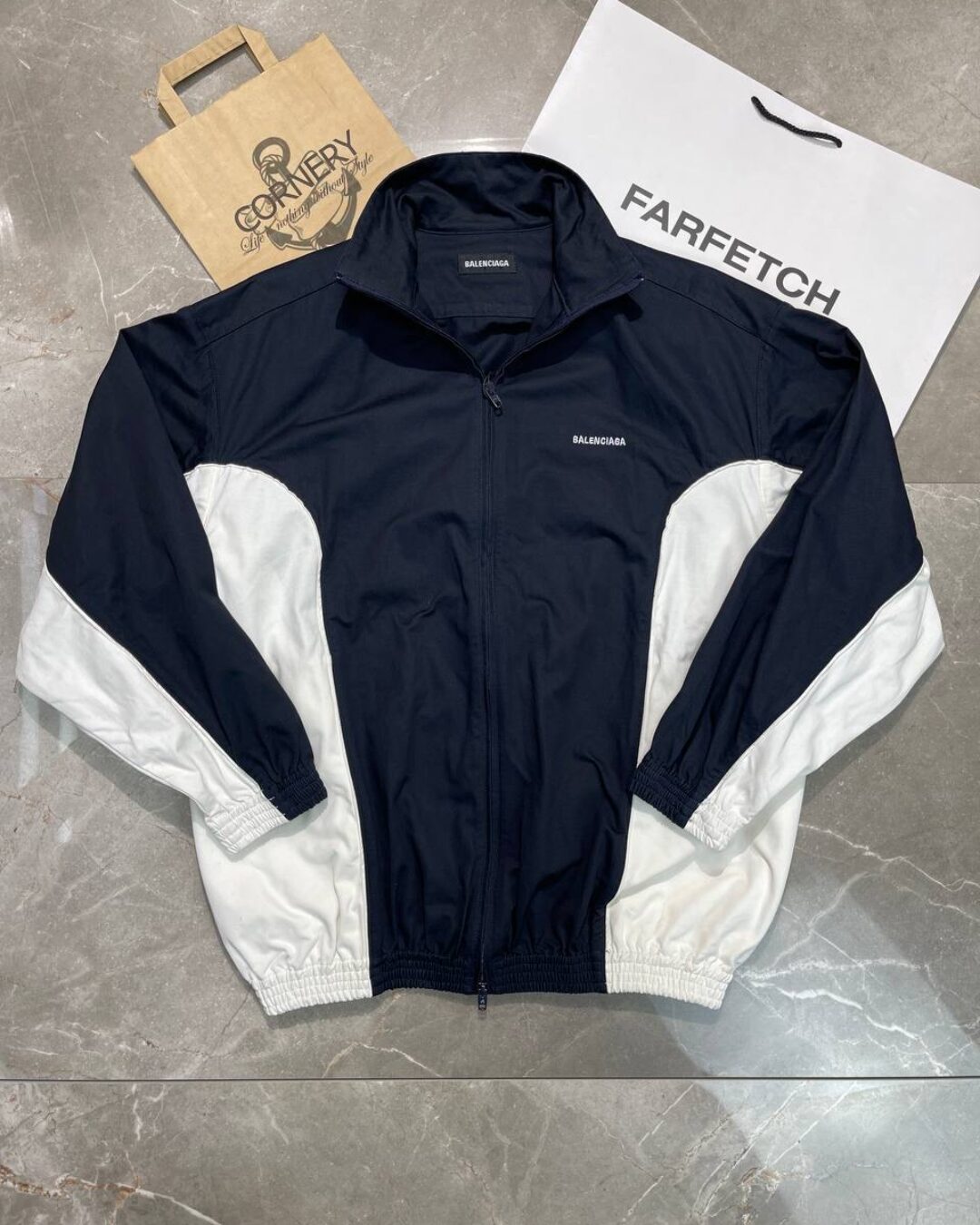 Ветровка Balenciaga