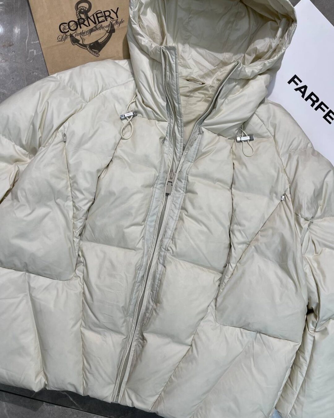 Пуховик Givenchy