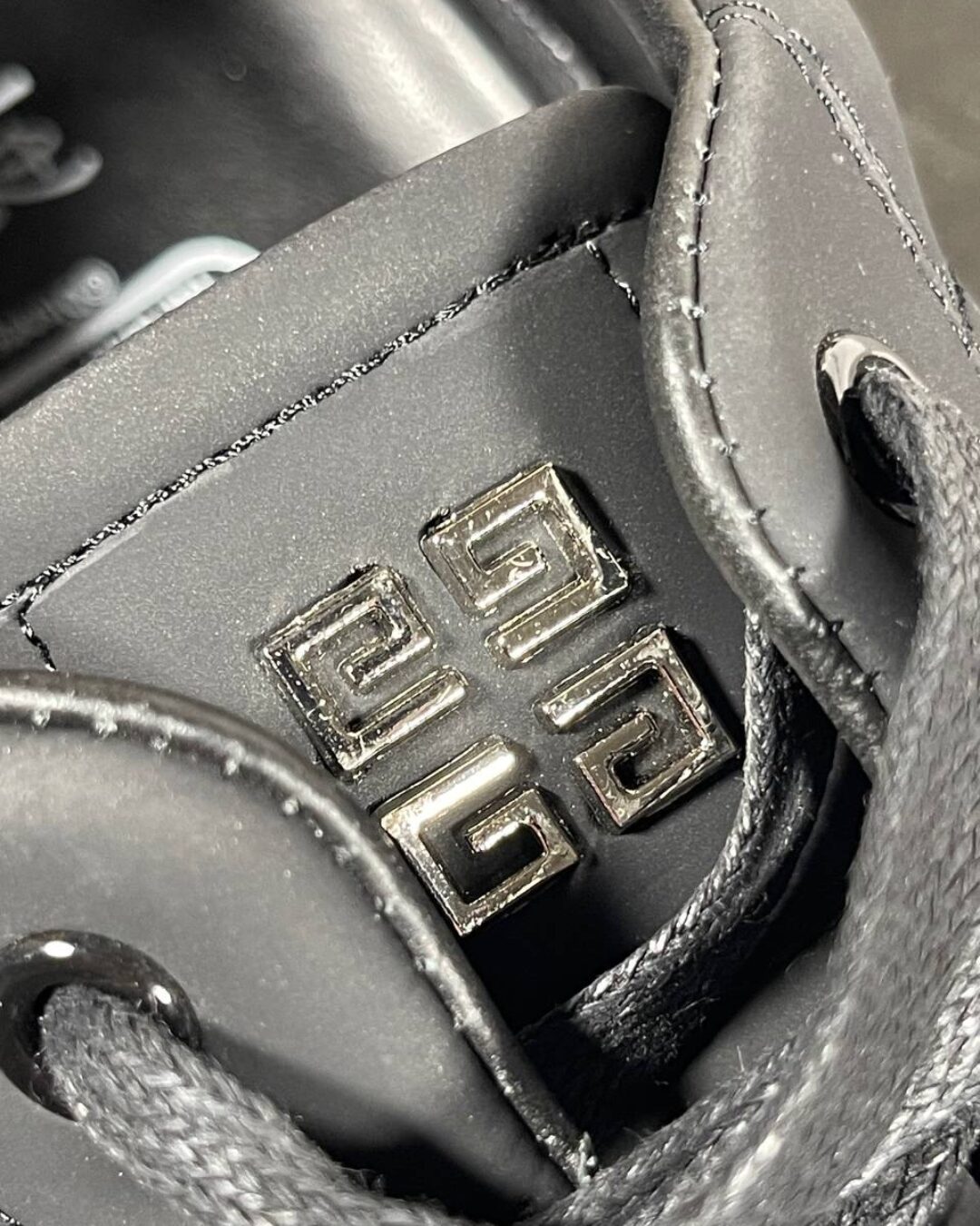 Кеды Givenchy