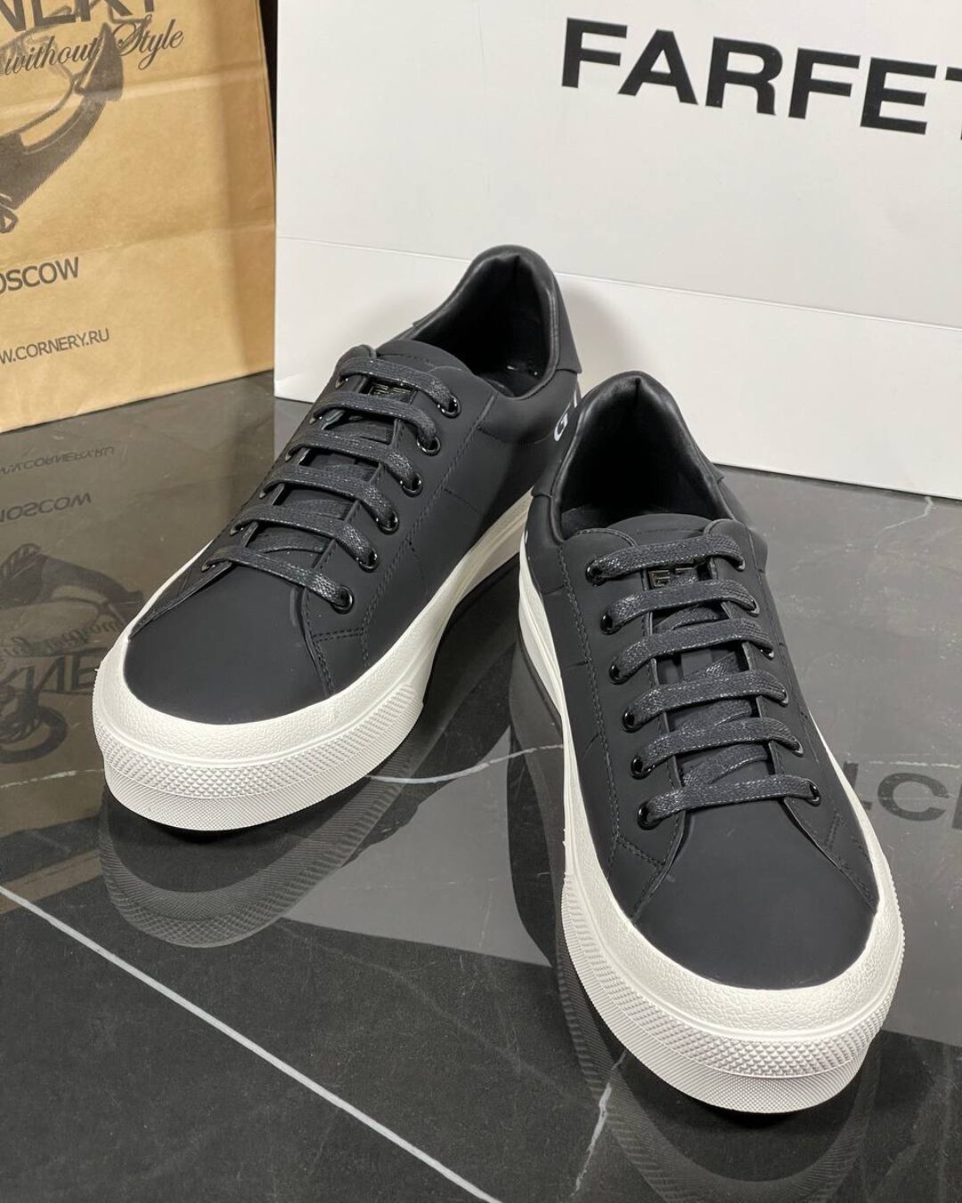 Кеды Givenchy