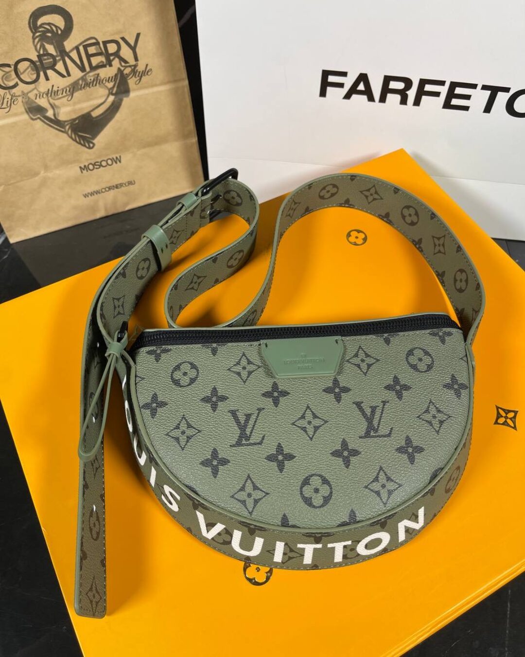 Сумка Louis Vuitton