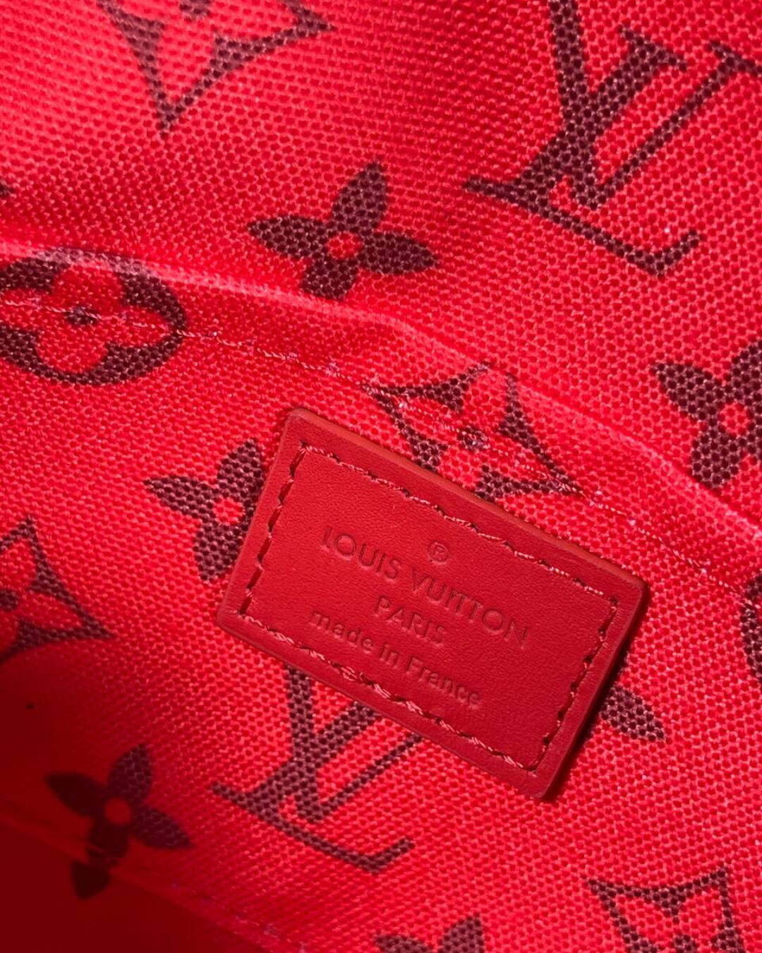 Сумка Louis Vuitton