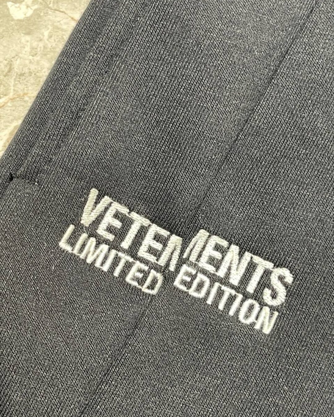 Спортивные Штаны Vetements — фото 8
