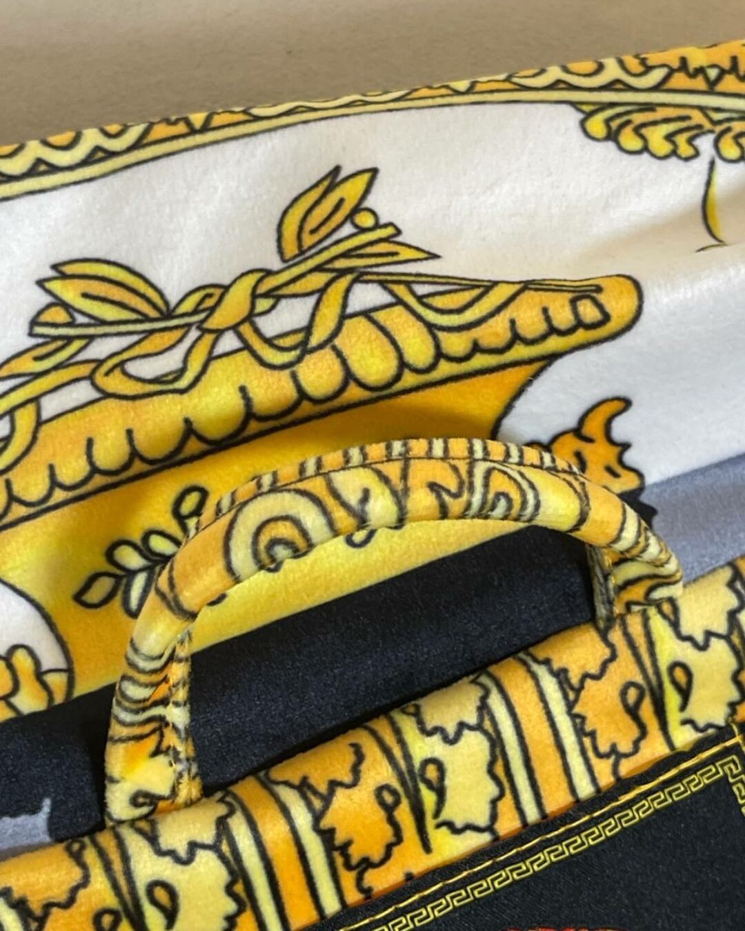 Халат Versace