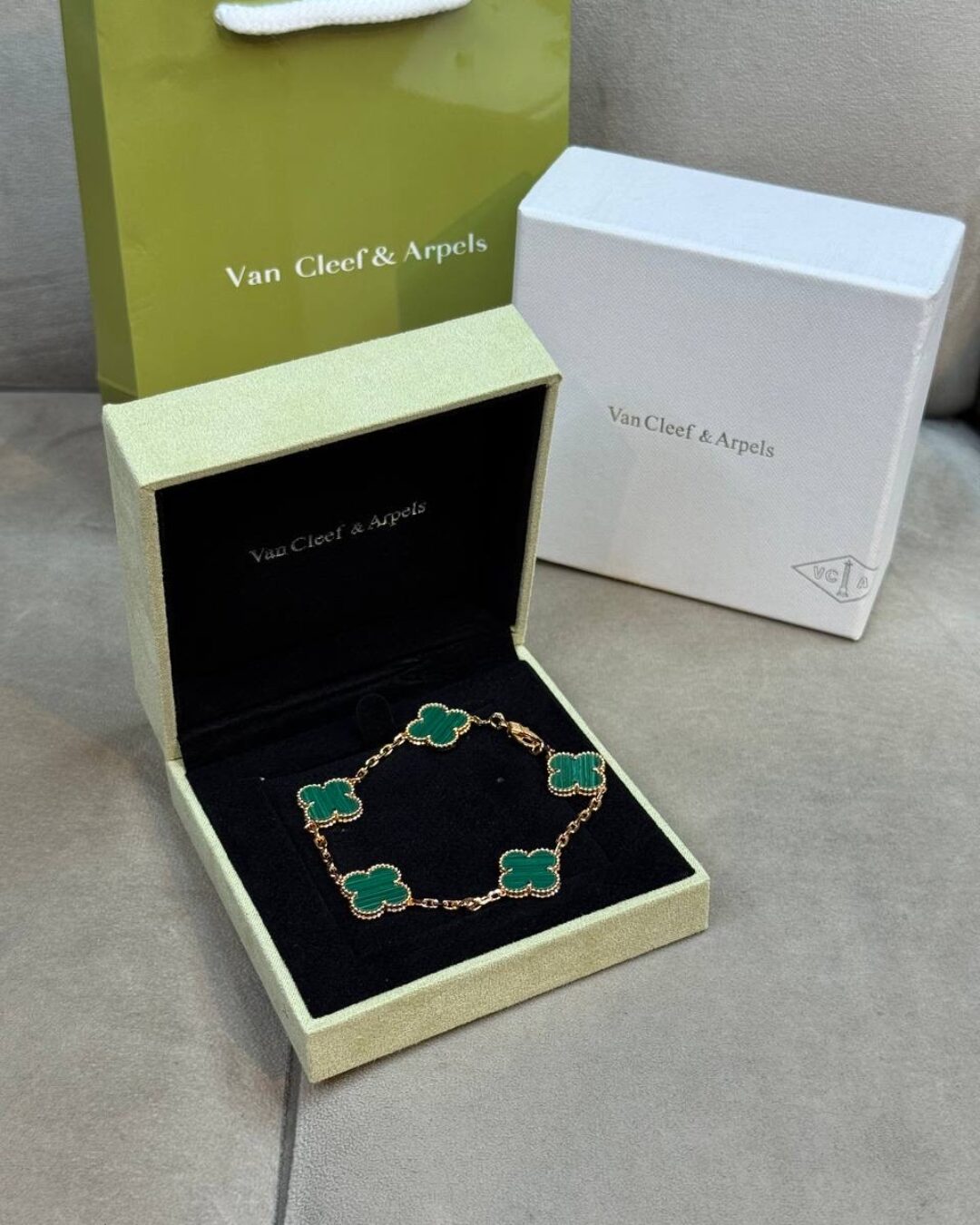 Браслет Van Cleef & Arpels Vintage Alhambra
