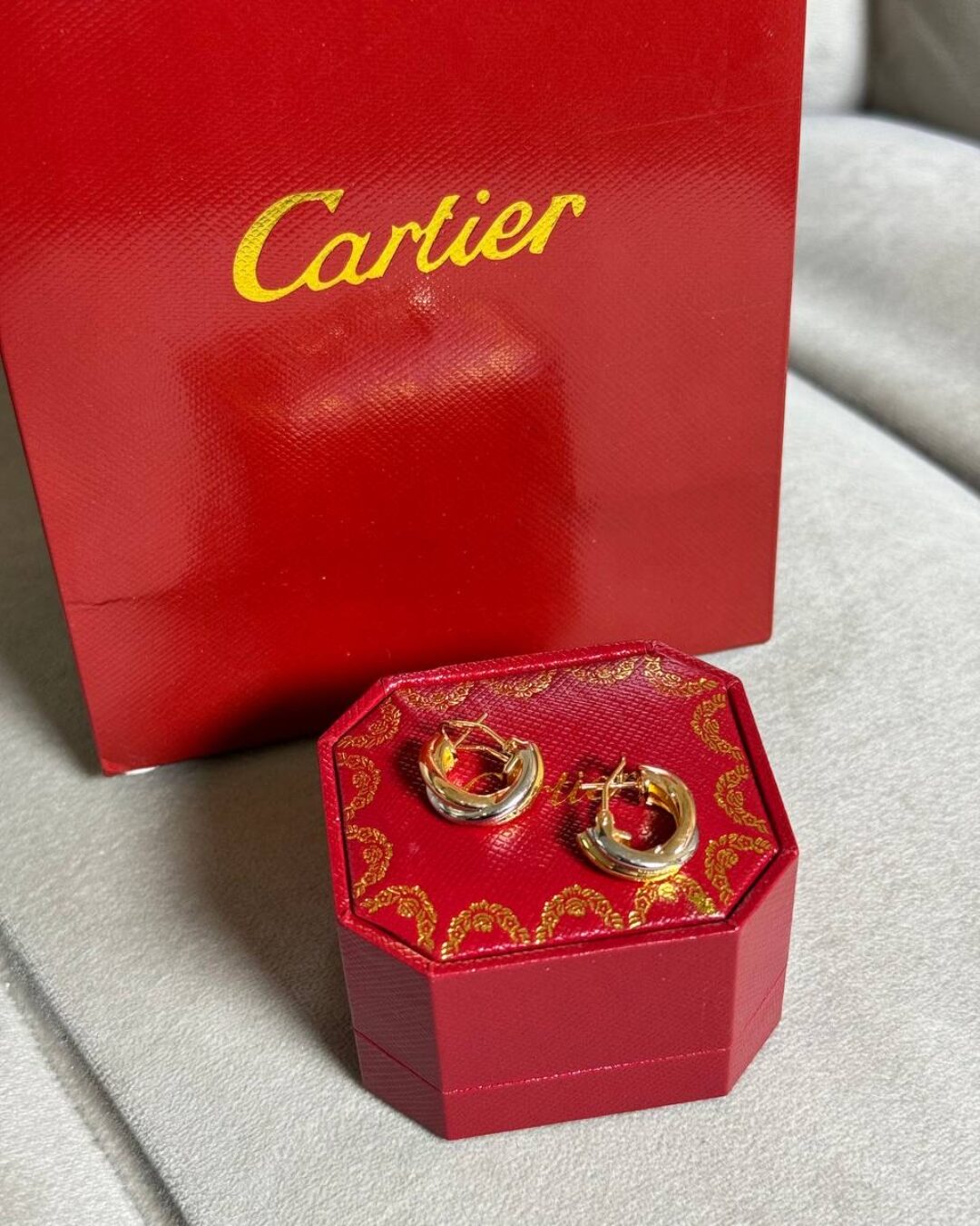 Серьги Cartier Trinity