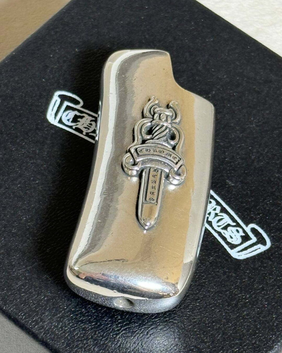 Кейс для зажигалки Chrome Hearts