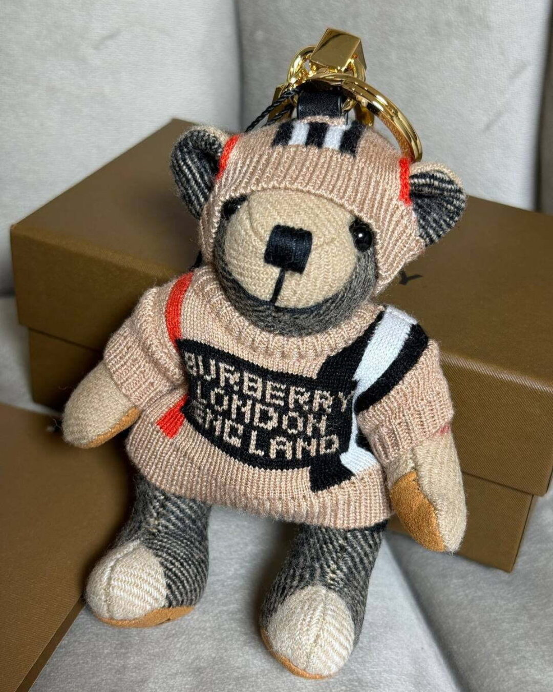 Брелок Burberry