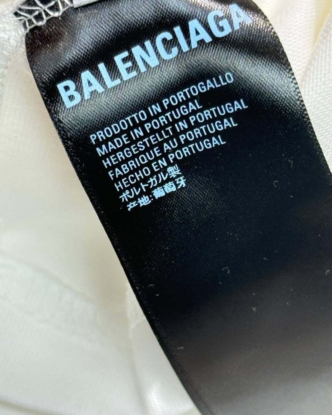 Футболка Balenciaga — фото 10