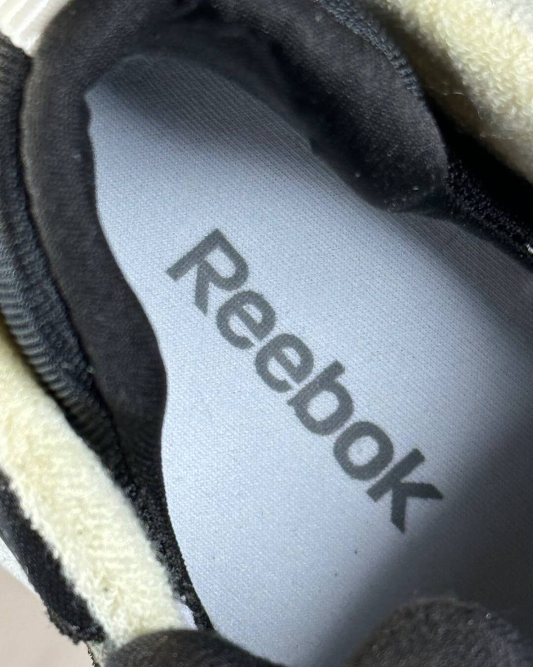 Кроссовки Reebok