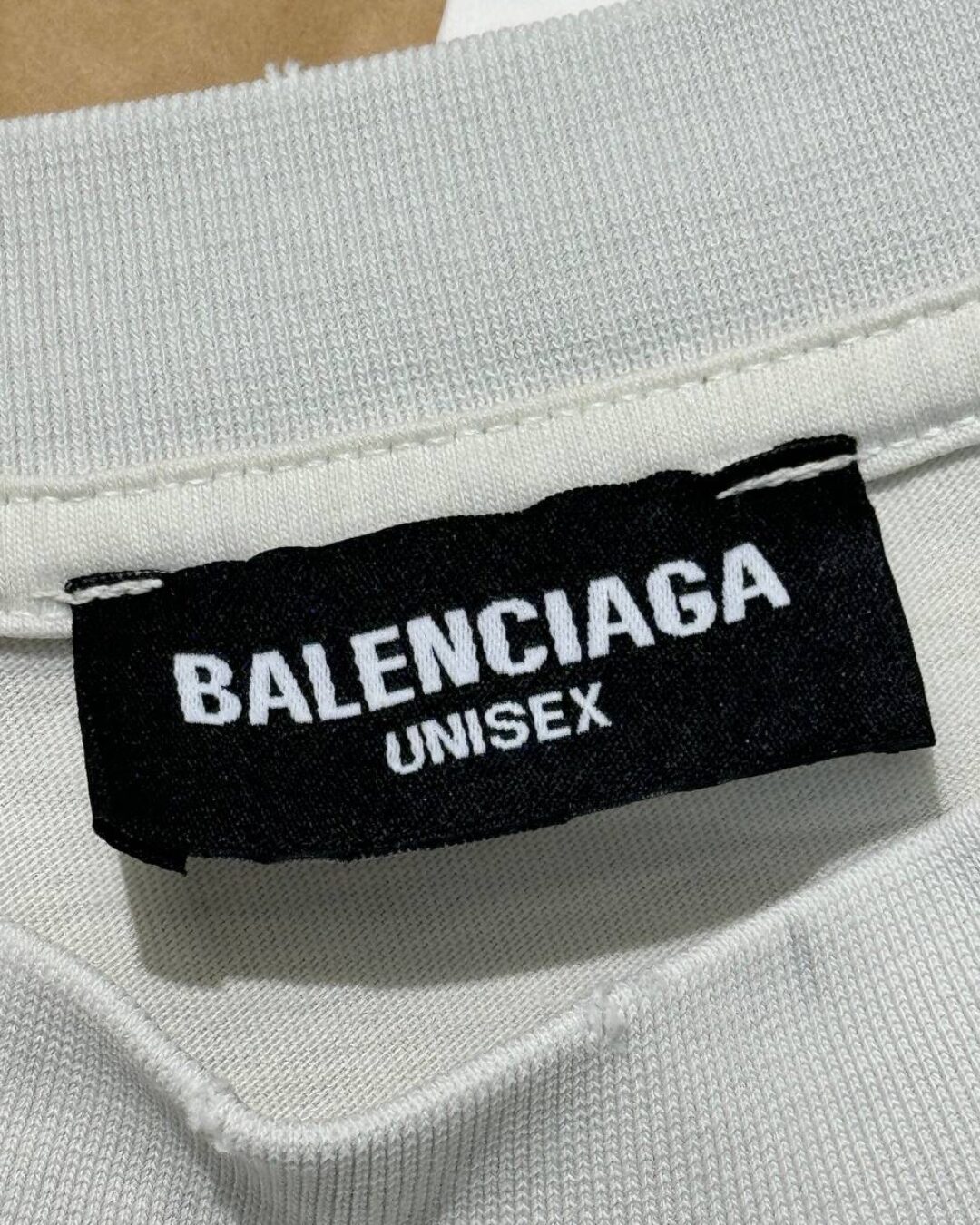 Футболка Balenciaga