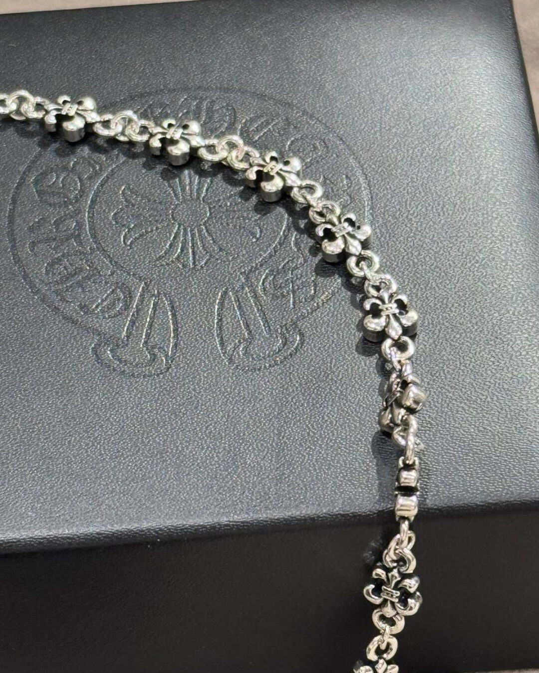 Колье Chrome Hearts