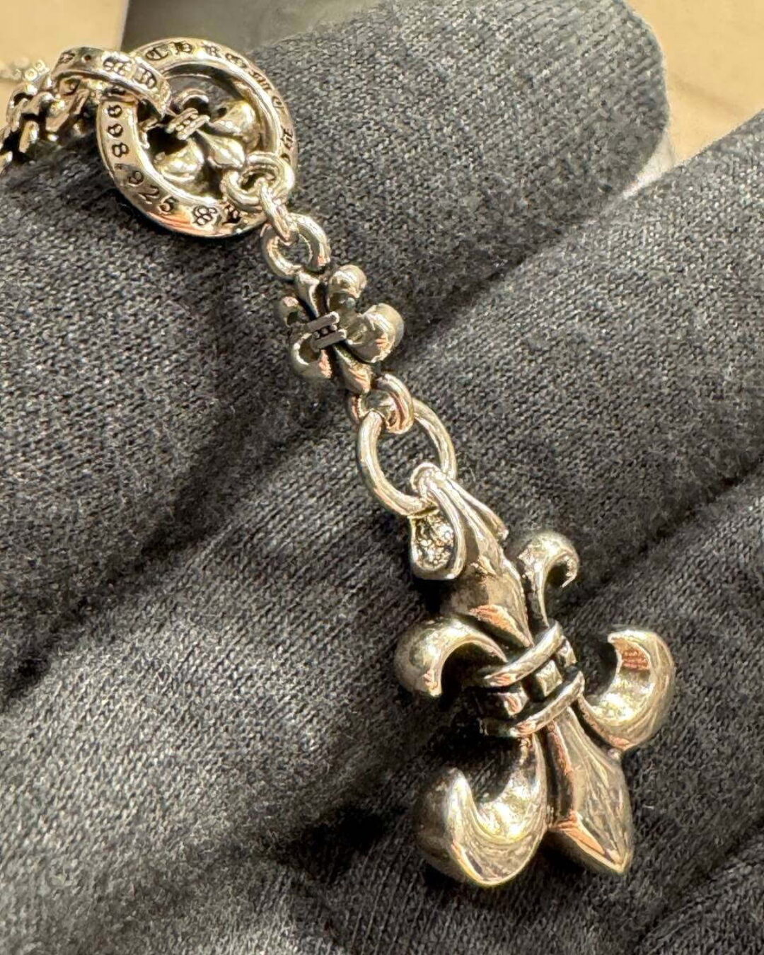 Колье Chrome Hearts