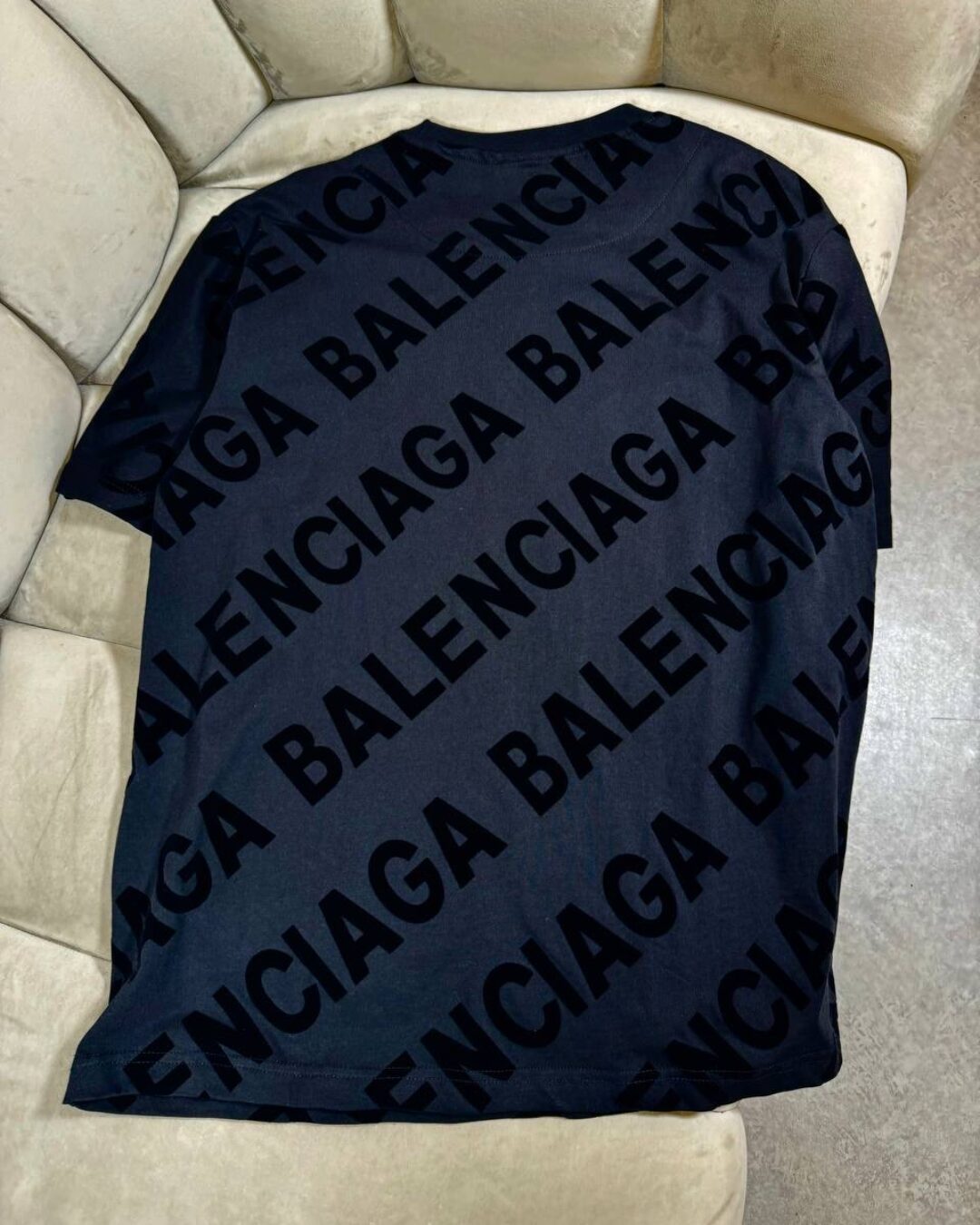 Футболка Balenciaga — фото 2