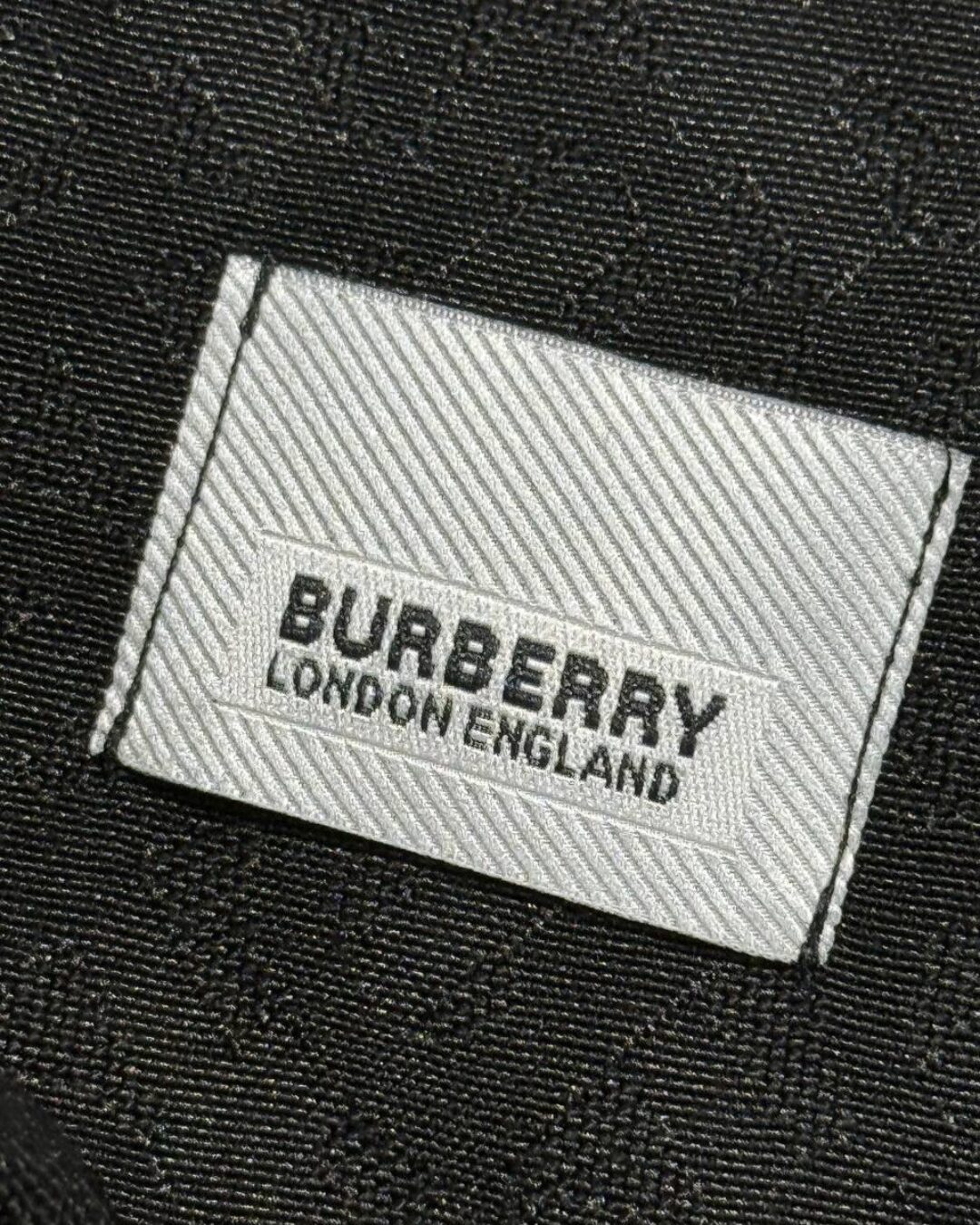 Костюм Burberry