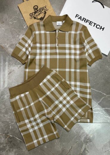 Костюм Burberry