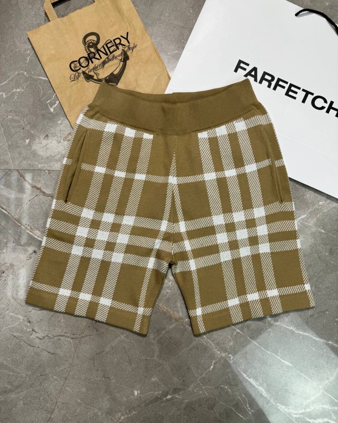 Костюм Burberry