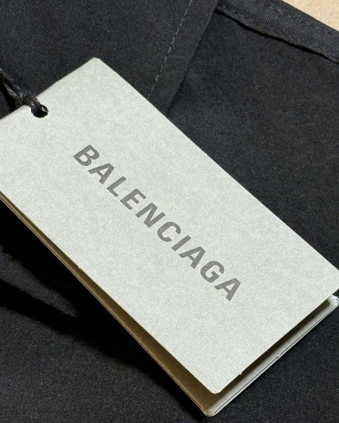 Костюм Balenciaga — фото 6