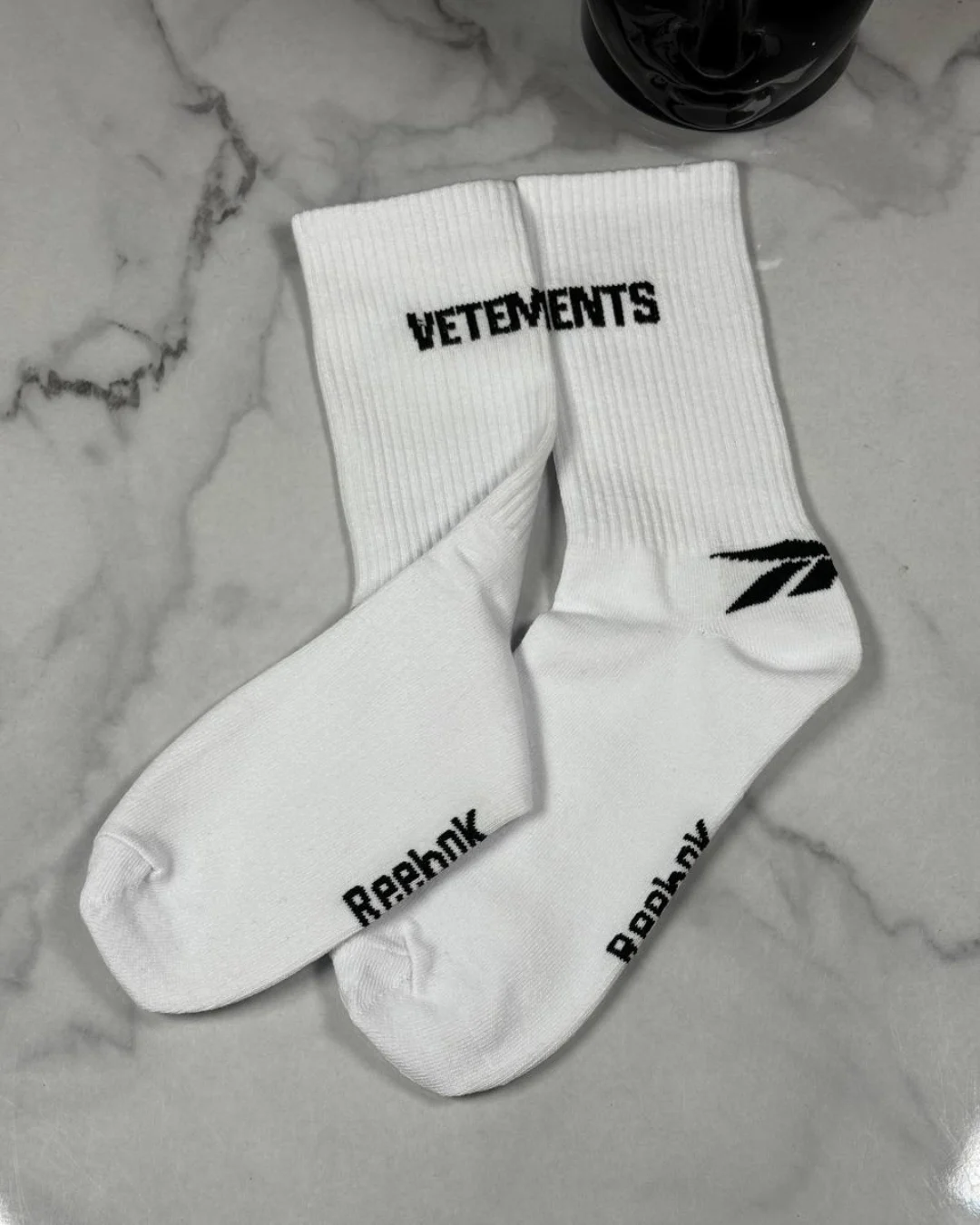 Носки Vetements X Reebok